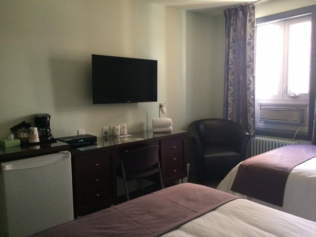 Auberge Centre Ville Saguenay Luaran gambar