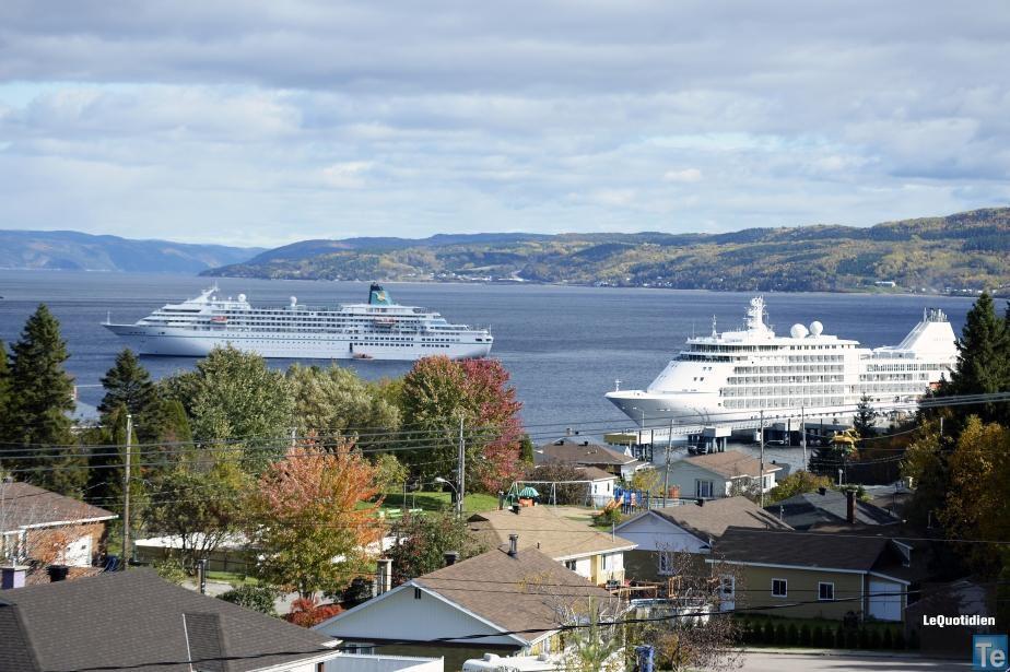 Auberge Centre Ville Saguenay Luaran gambar