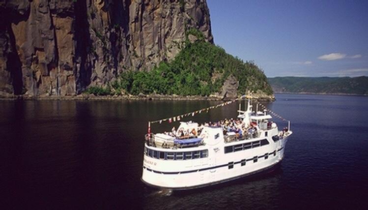 Auberge Centre Ville Saguenay Luaran gambar